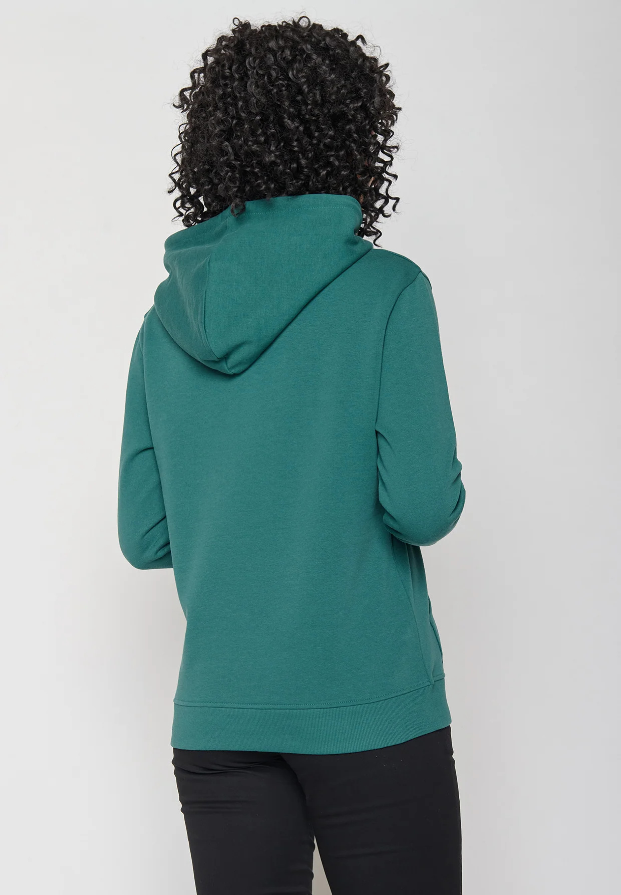sweat à capuche femme en coton bio GOTS, détail du motif, vert jungle