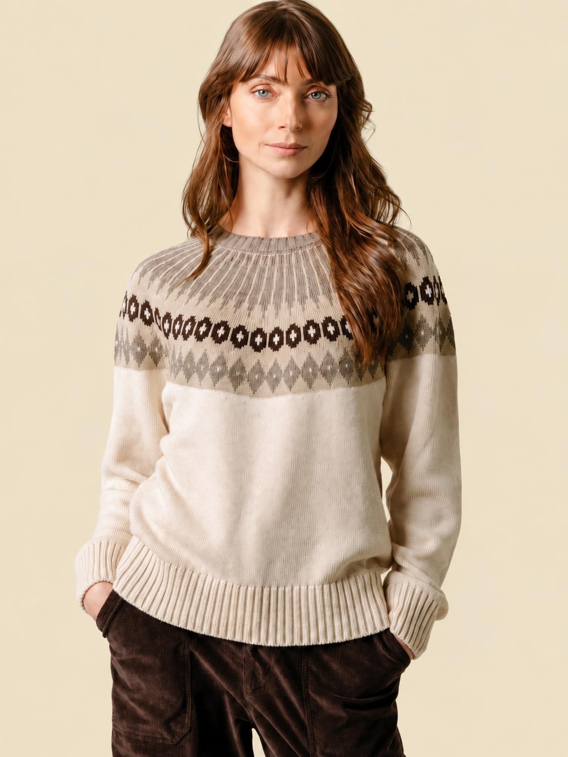 Pull manches raglan Birta en coton bio sur fond pastel - nouveauté Automne-Hiver Living Crafts