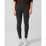 legging femme en chanvre et lyocell noir, porté par un mannequin