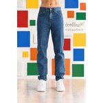 composite-job-take-the-jeans-from