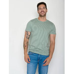T-shirt homme rayé en coton bio GOTS, rayures bambou, porté de face