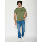 T-shirt homme ours au bord de la rivière coton bio, vert graine, porté de dos