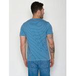 T-shirt homme rayé en coton bio GOTS, rayures marée, vue portée en pied