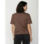 T-shirt femme à motifs fleurs en coton bio GOTS, terre boisée, vue portée en pied