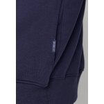 Sweat à capuche homme en coton bio GOTS, détail poche kangourou et cordon de capuche, bleu marine