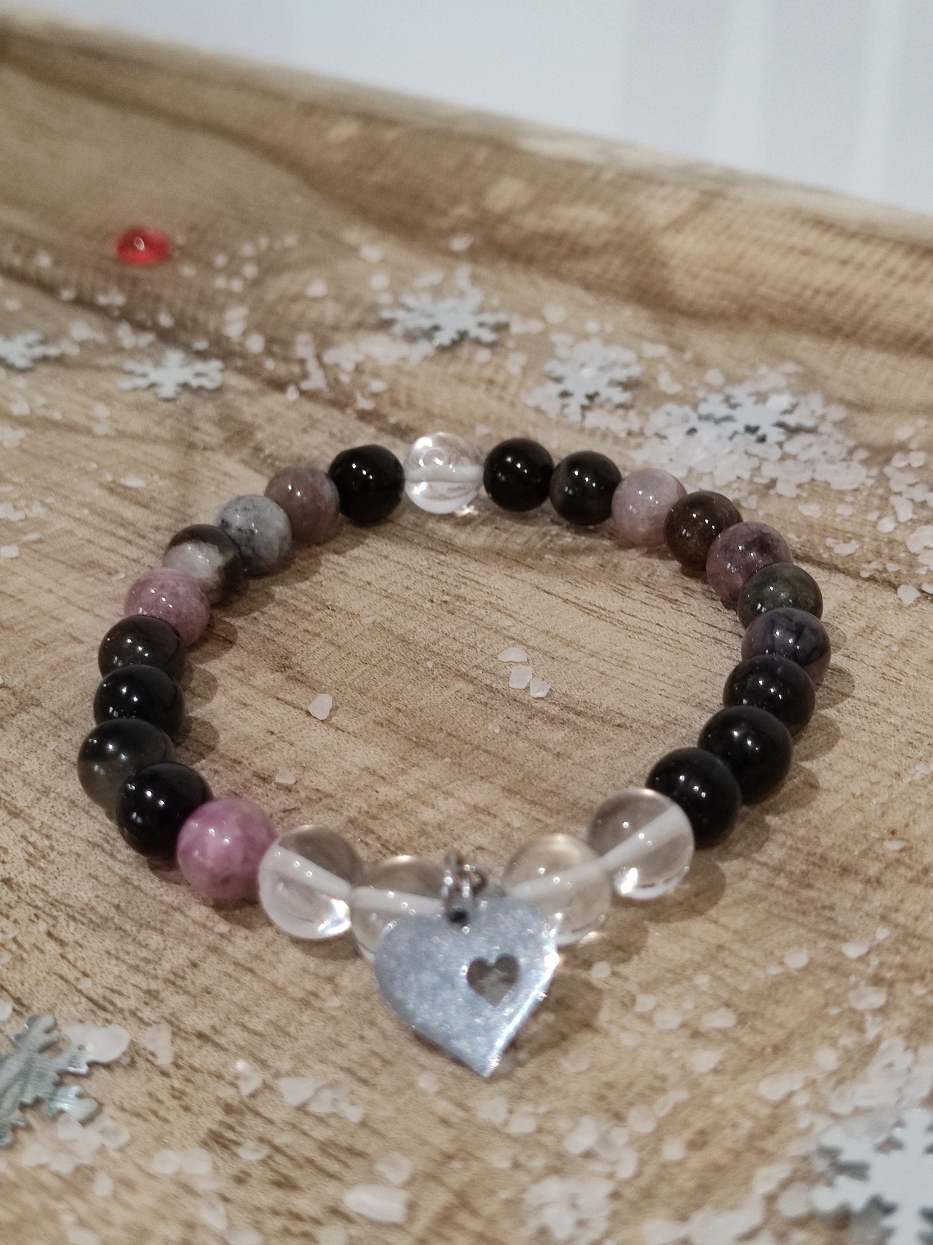 Bracelet quartz tourmaline multicolore et quartz coeur