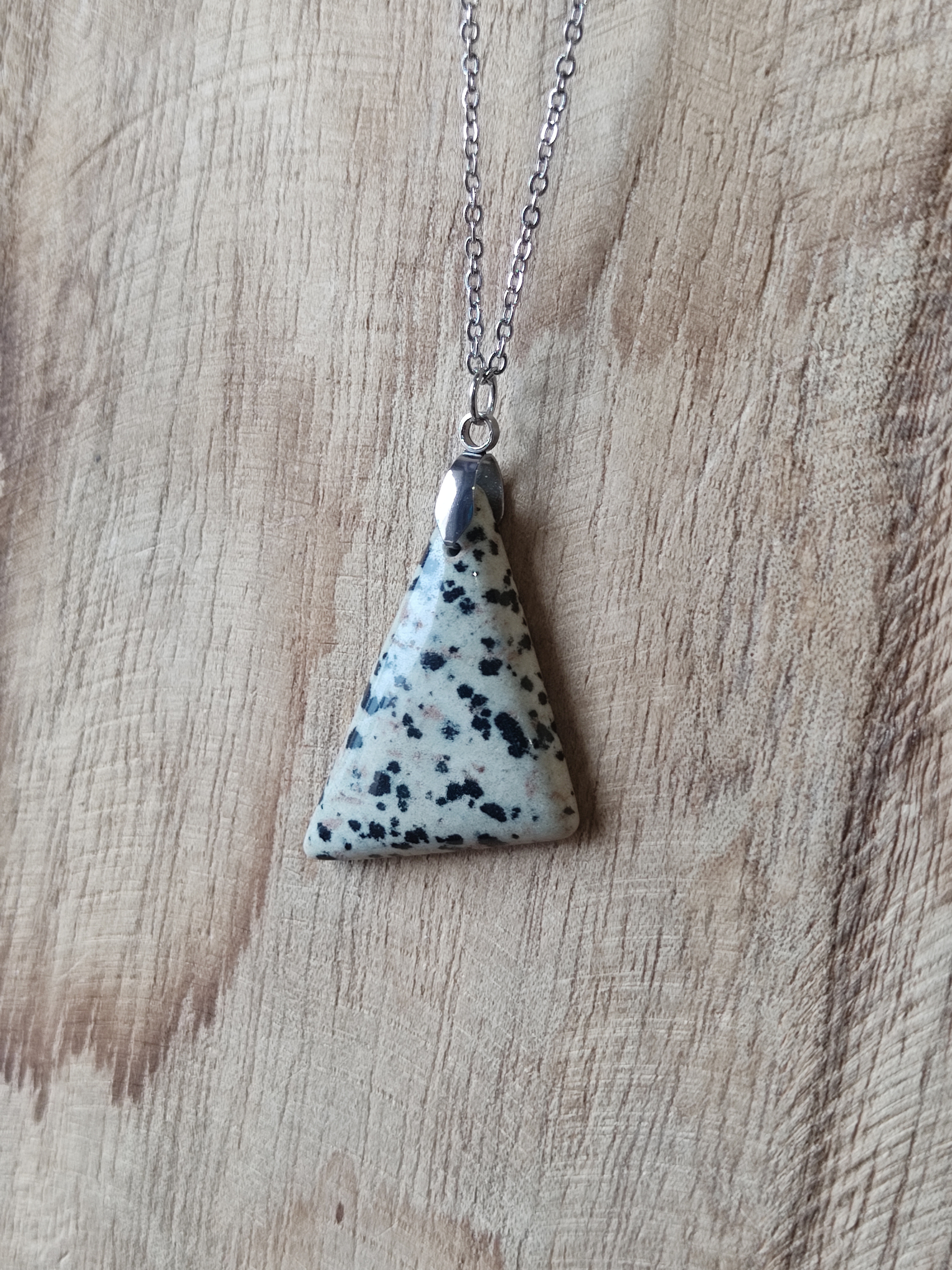 Collier Jaspe dalmatien triangle 3