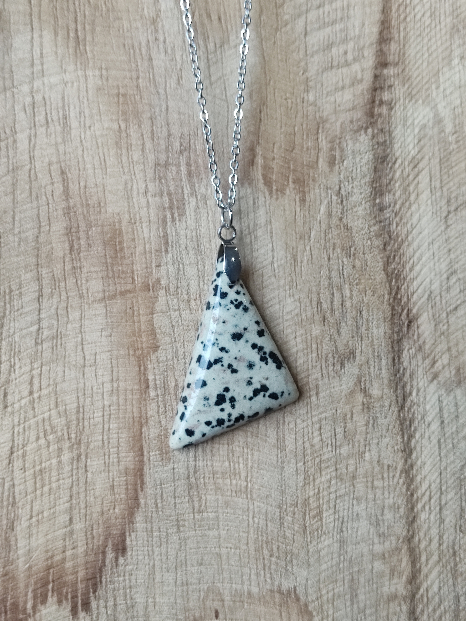 Collier Jaspe dalmatien triangle 4