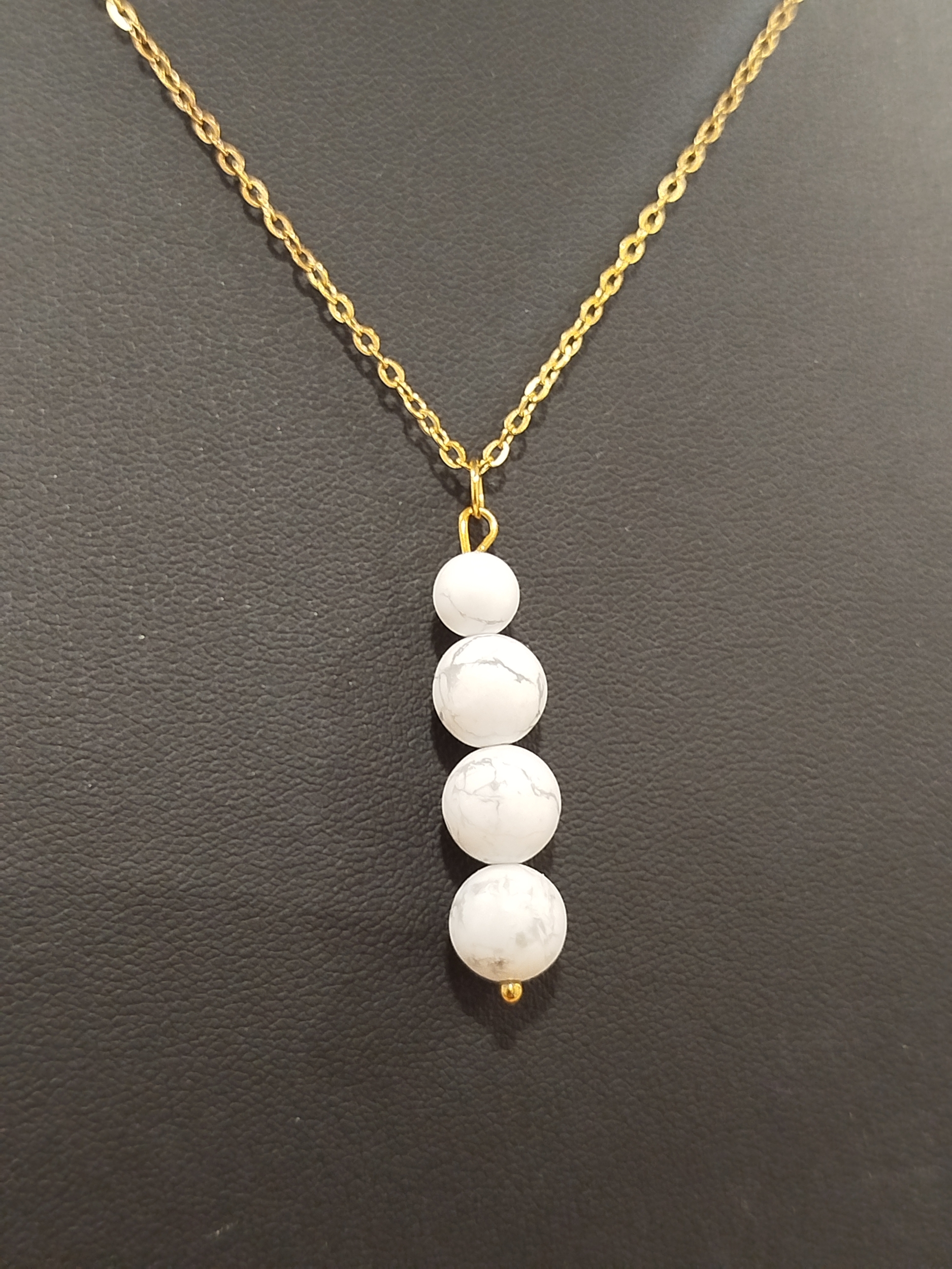 Collier perles howlite 2