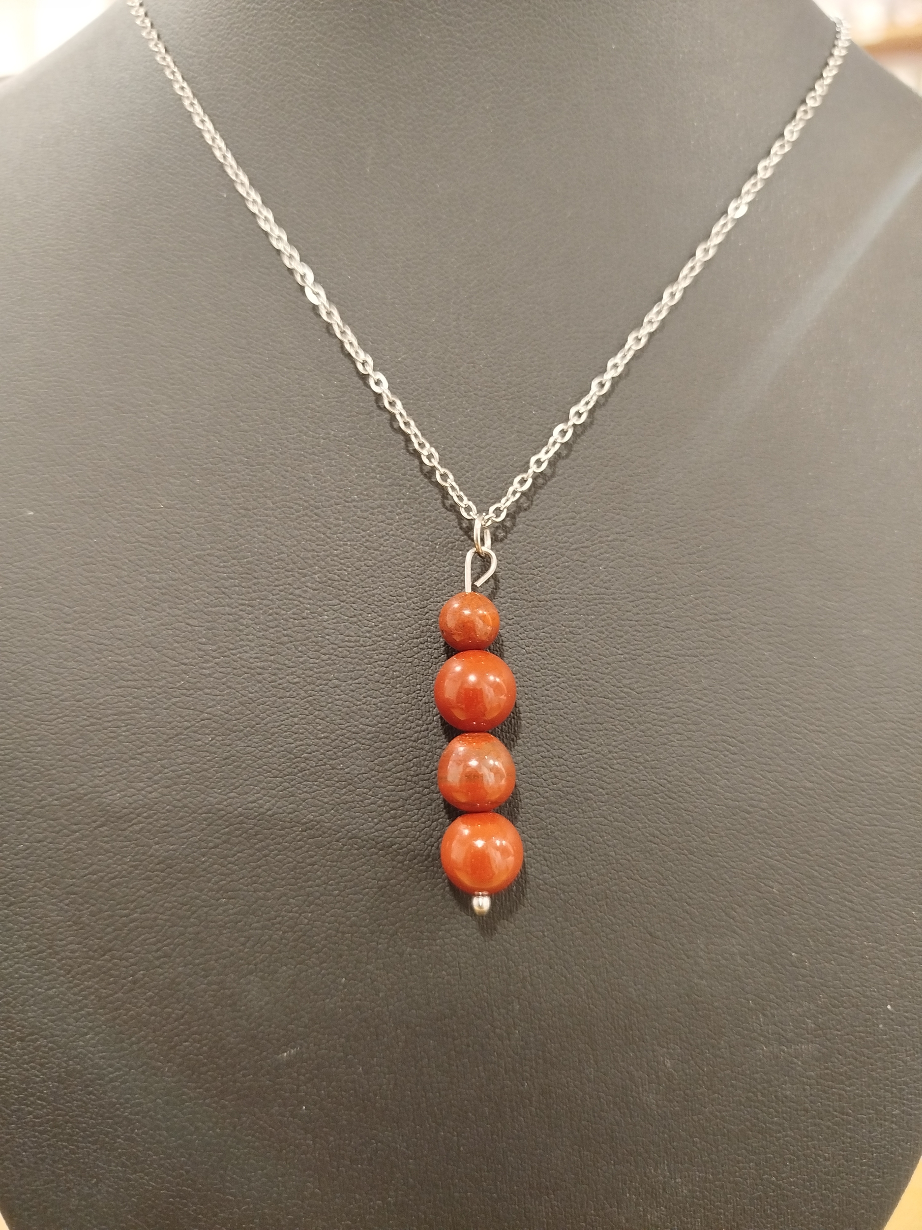 Collier perles jaspe rouge 2