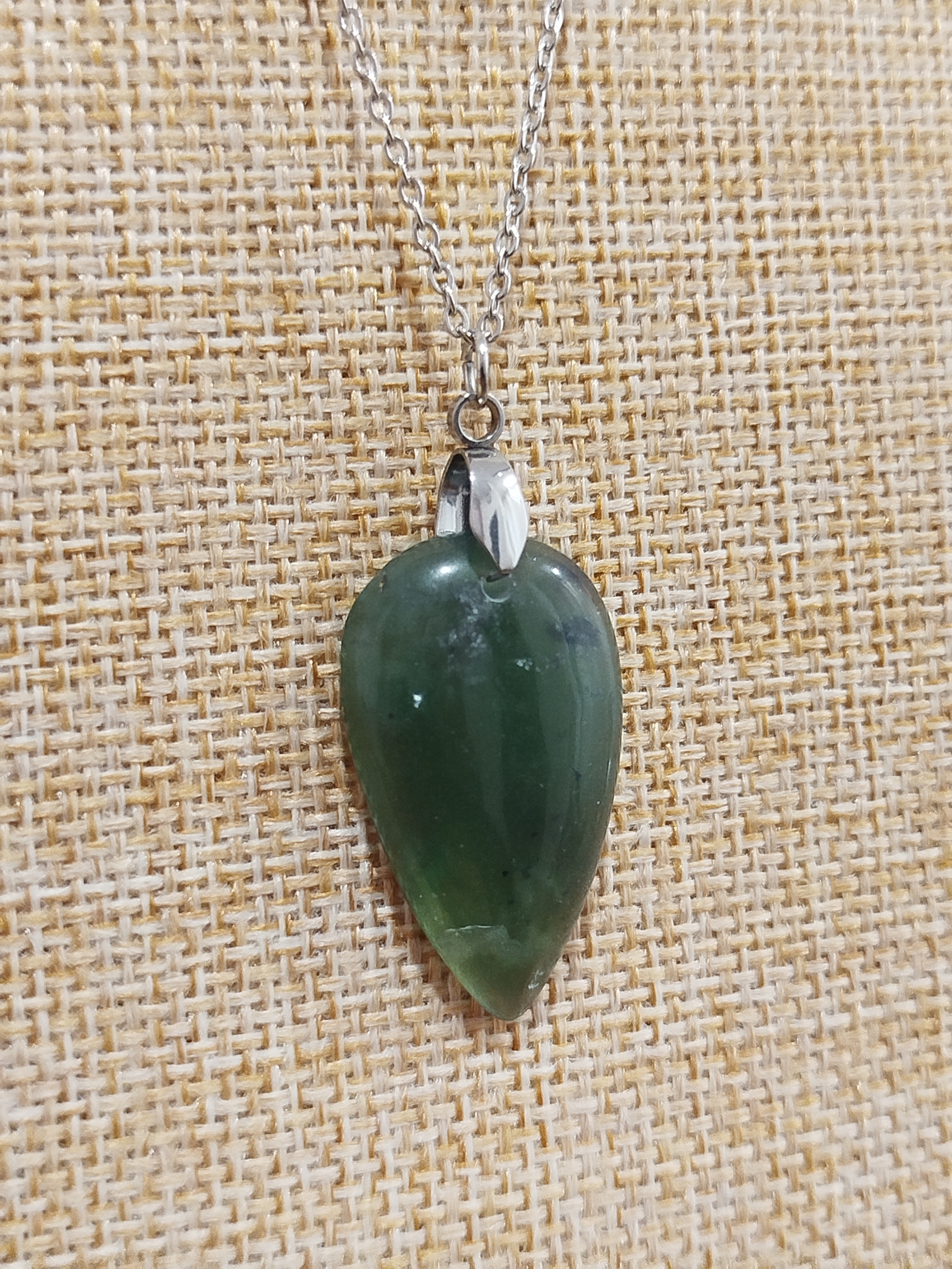 Collier Jade néphrite 3