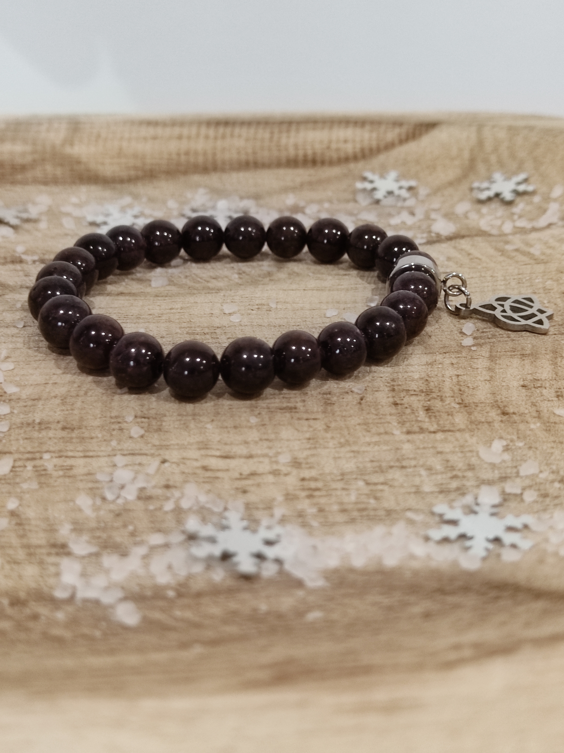 Bracelet grenat noeud celtique 3