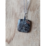 Collier Turitelle carré 2