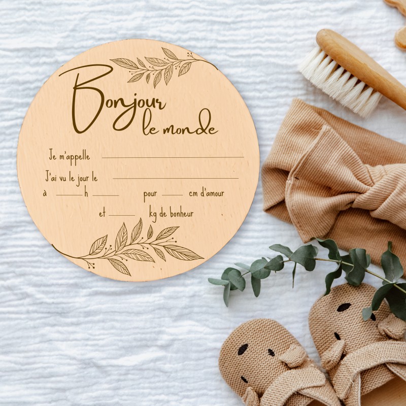 Carte bienvenue bébé en bois à remplir Bonjour le monde
