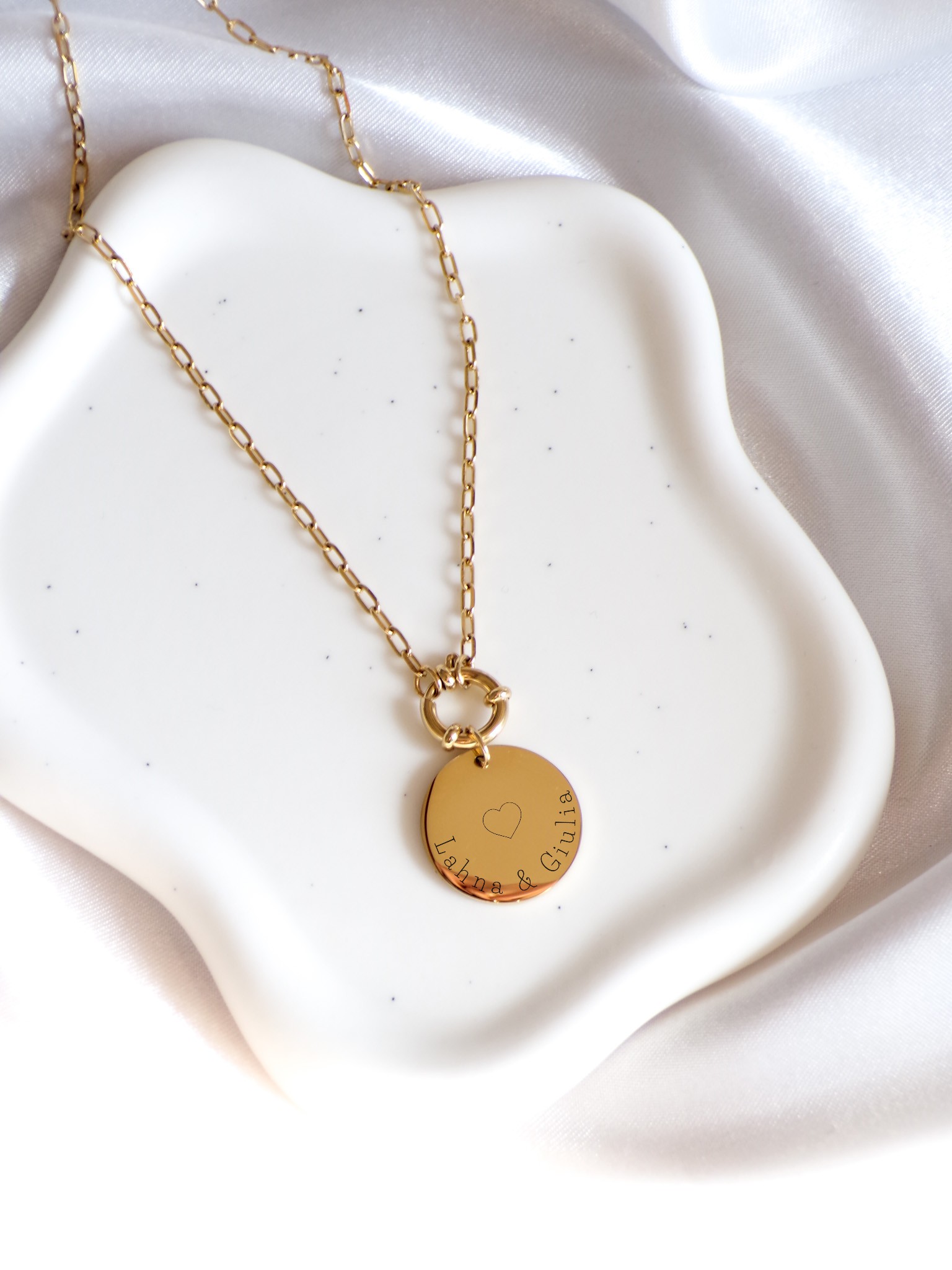 COLLIER DORE 1