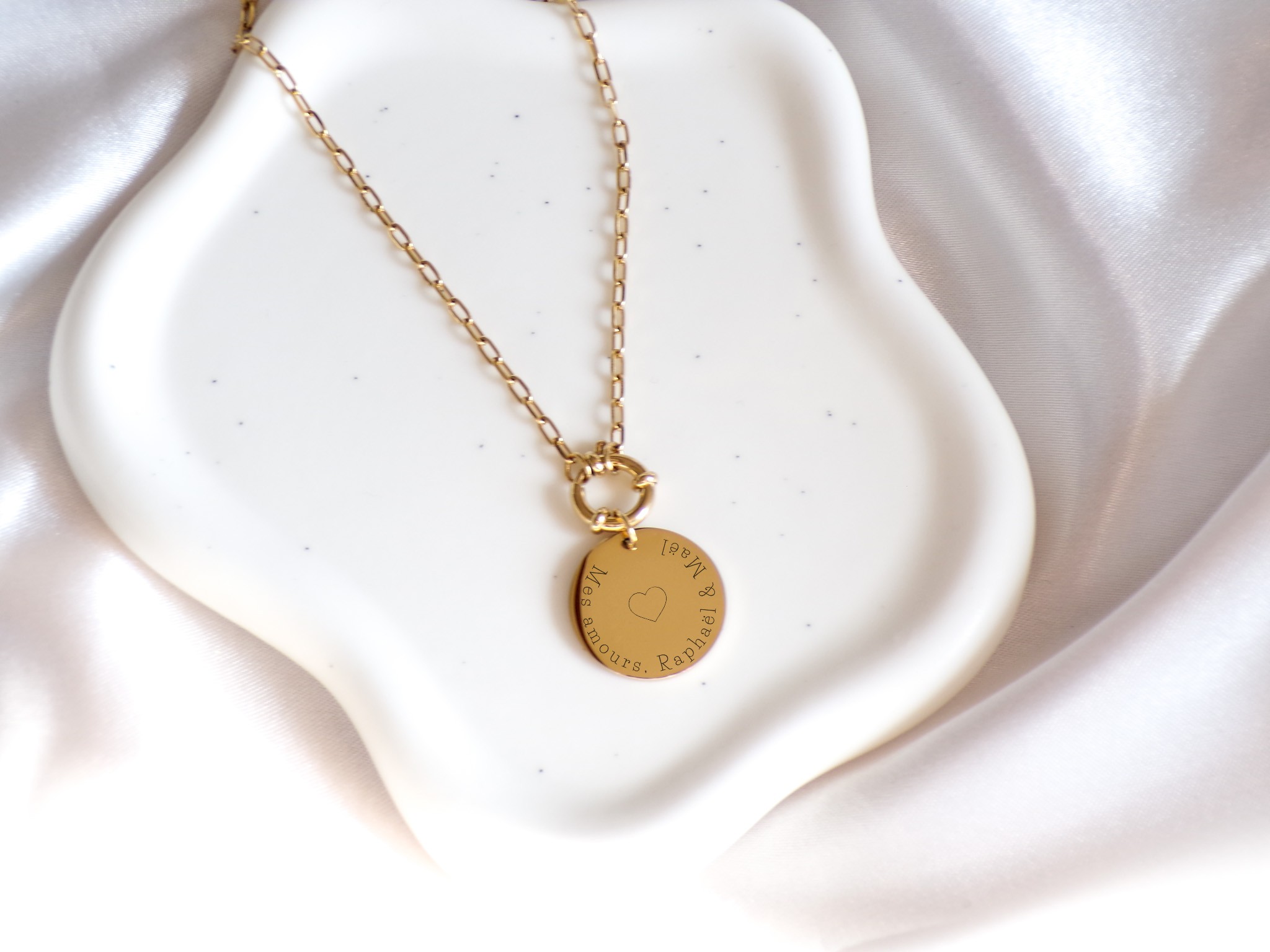 COLLIER DORE 2