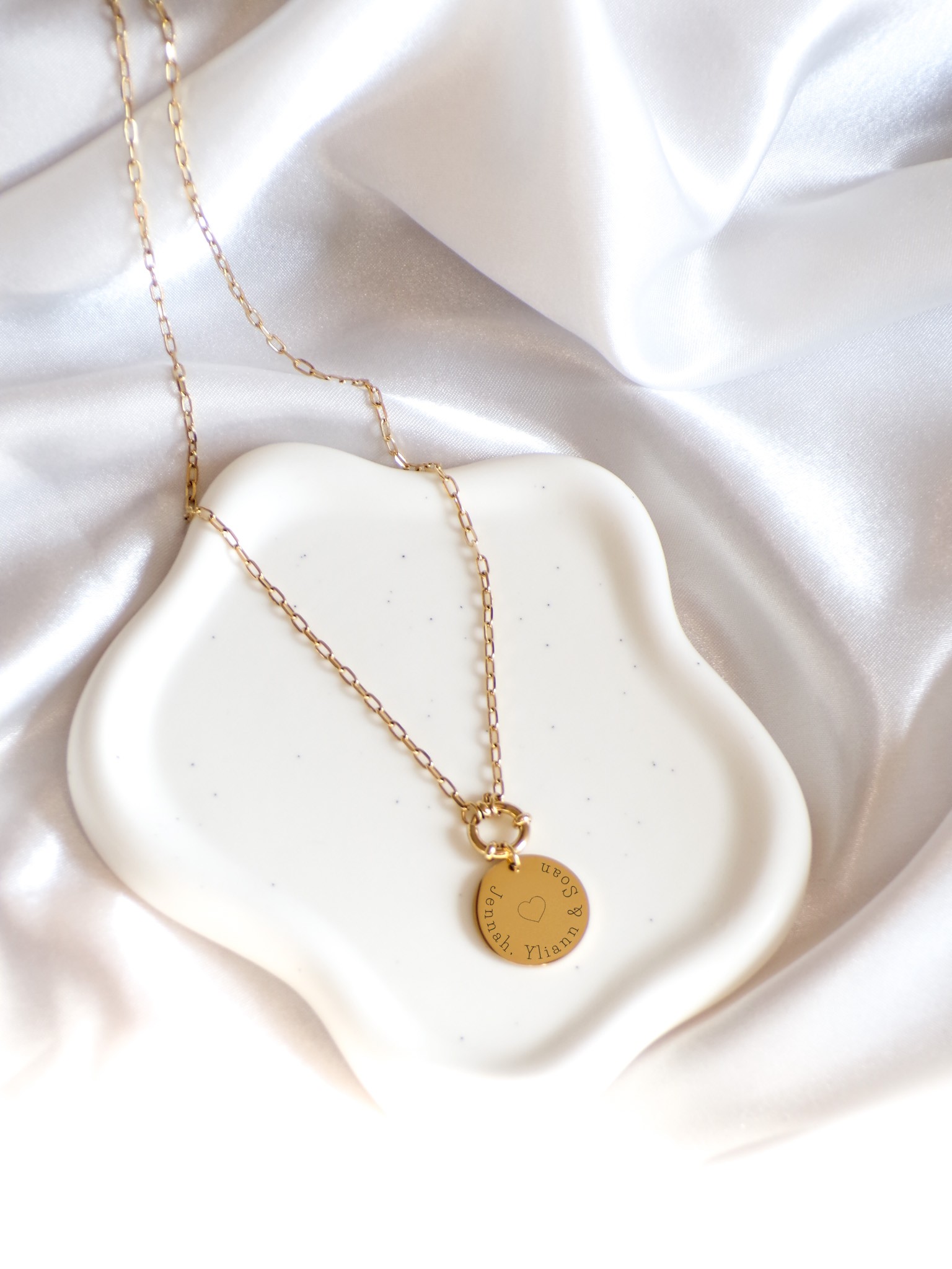 COLLIER DORE 3