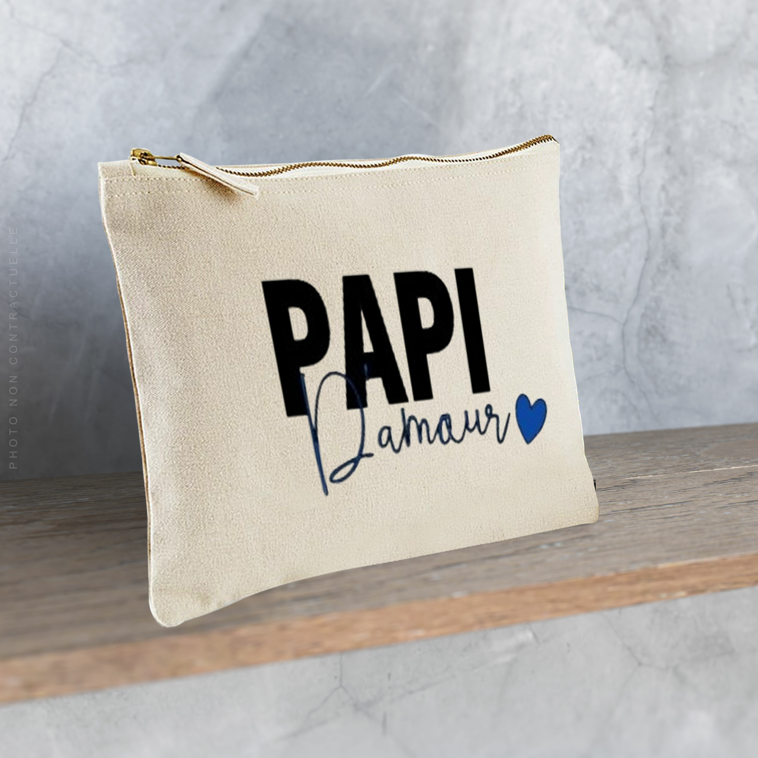 Mockup-TROUSSE-PAPI-DAMOUR-carré