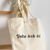 MOCKUP-tote-bag-VOTRE-TEXTE-ICI