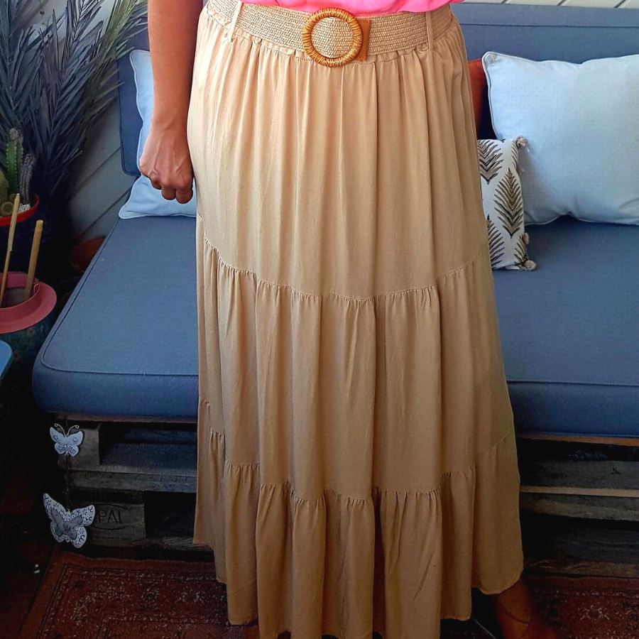 Jupe longue avec ceinture camel