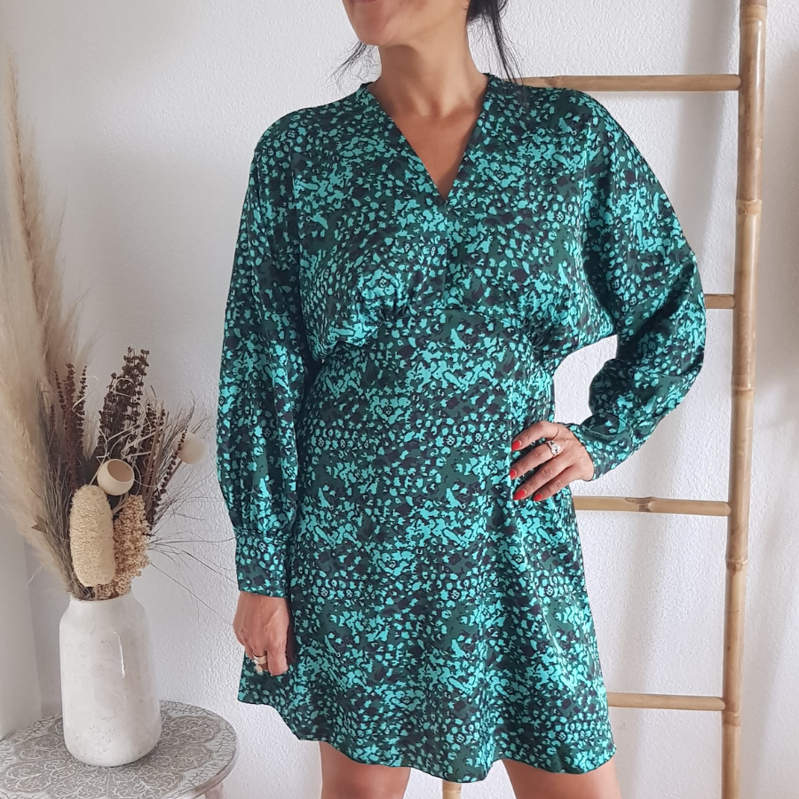 Robe imprimé satinée -vert foncé-