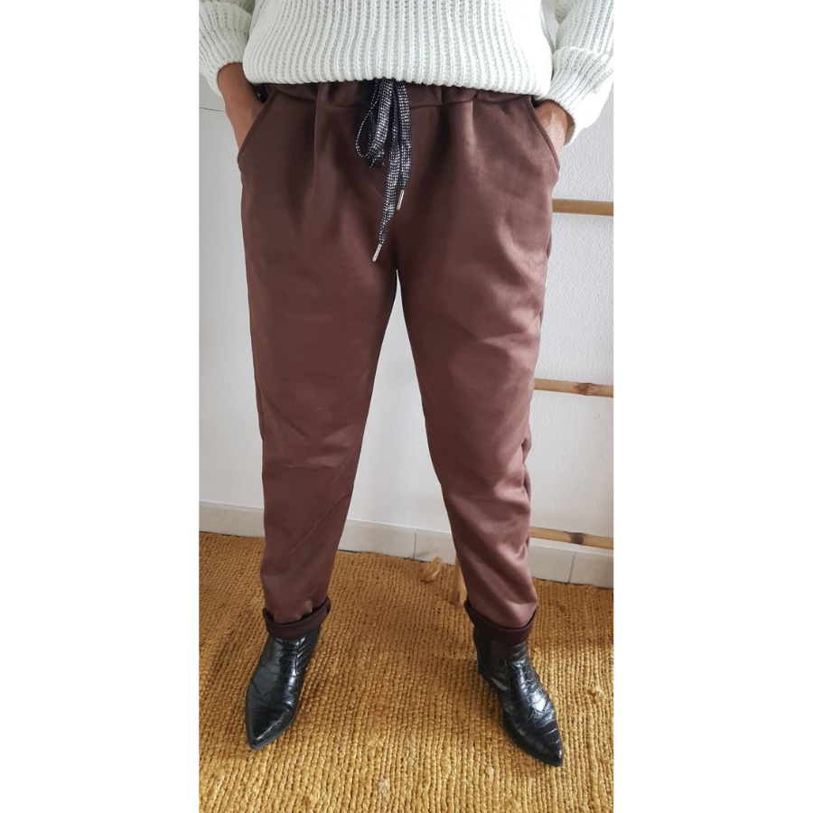 GRANDE TAILLE Pantalon Matière peau pêche avec poche avant -marron