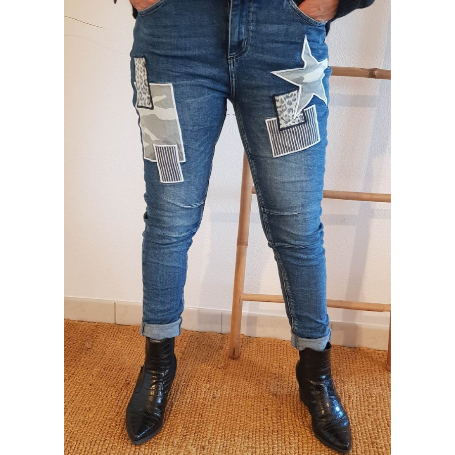 Jeans  élasthane avec motifs devant et 2 poches arrières