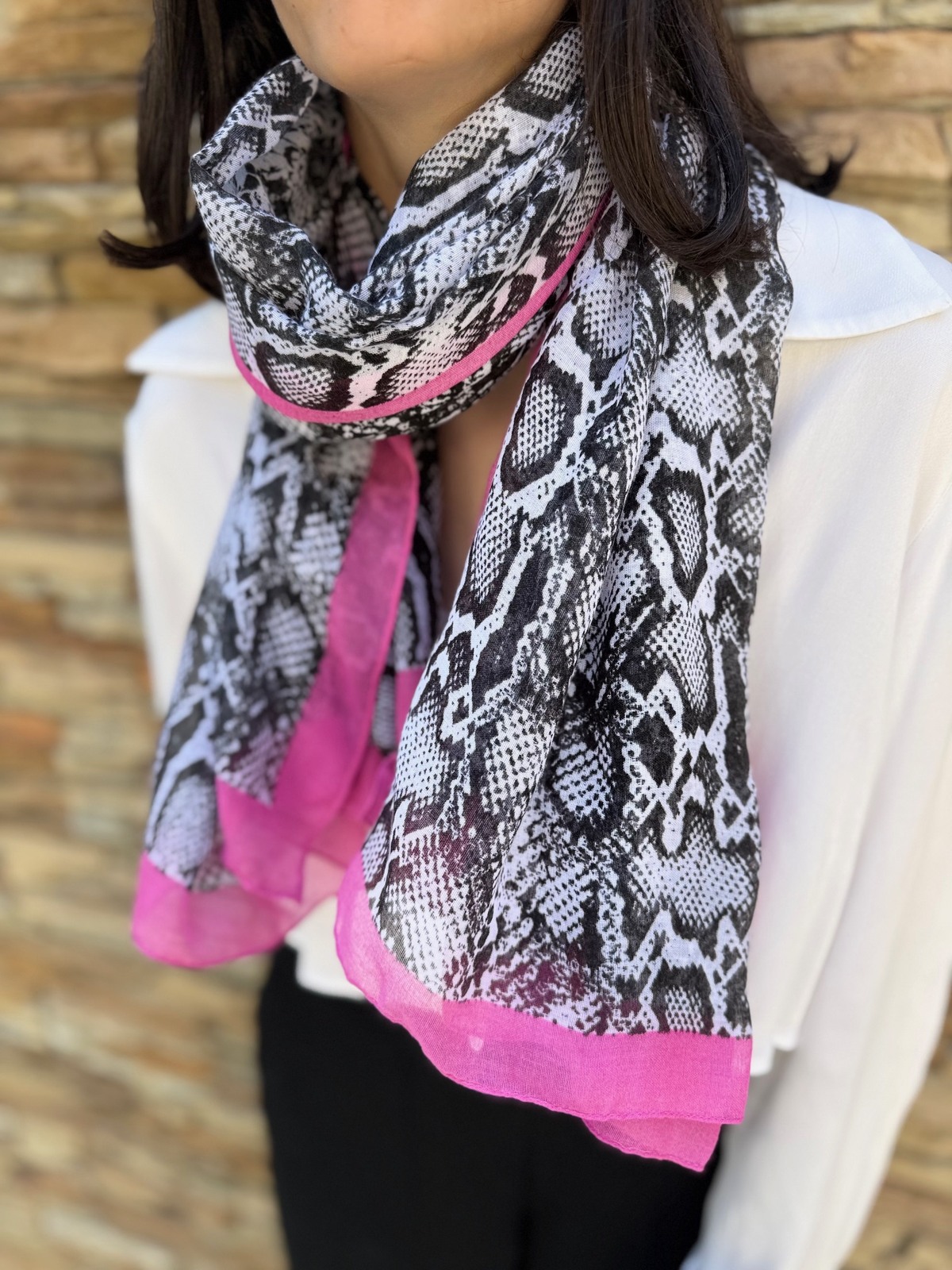 echarpe-femme-carre-grande-taille_rose_68c8146438add