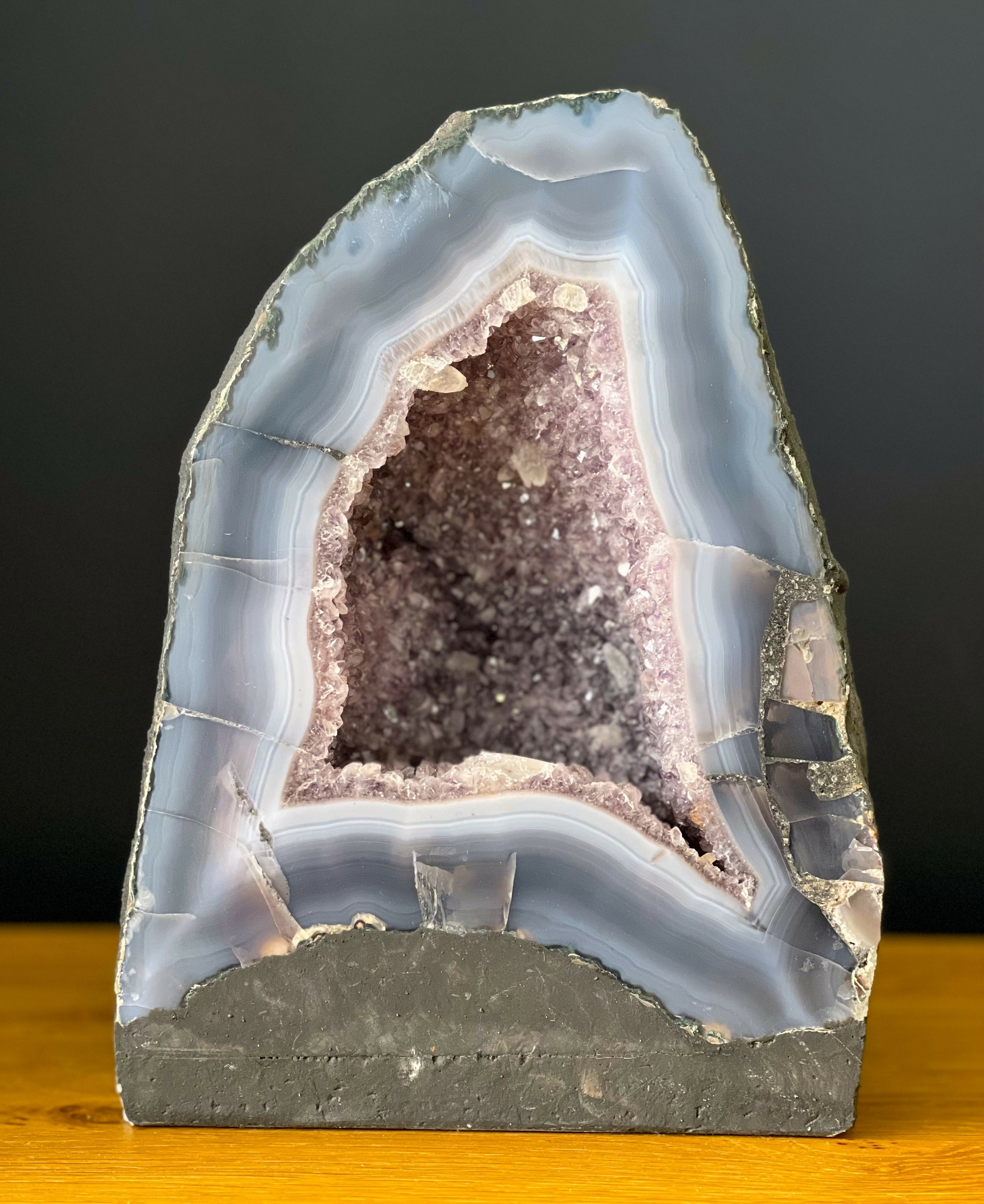 GEODE AMETHYSTE QUALITE EXTRA LES PIERRES DE KYRIA