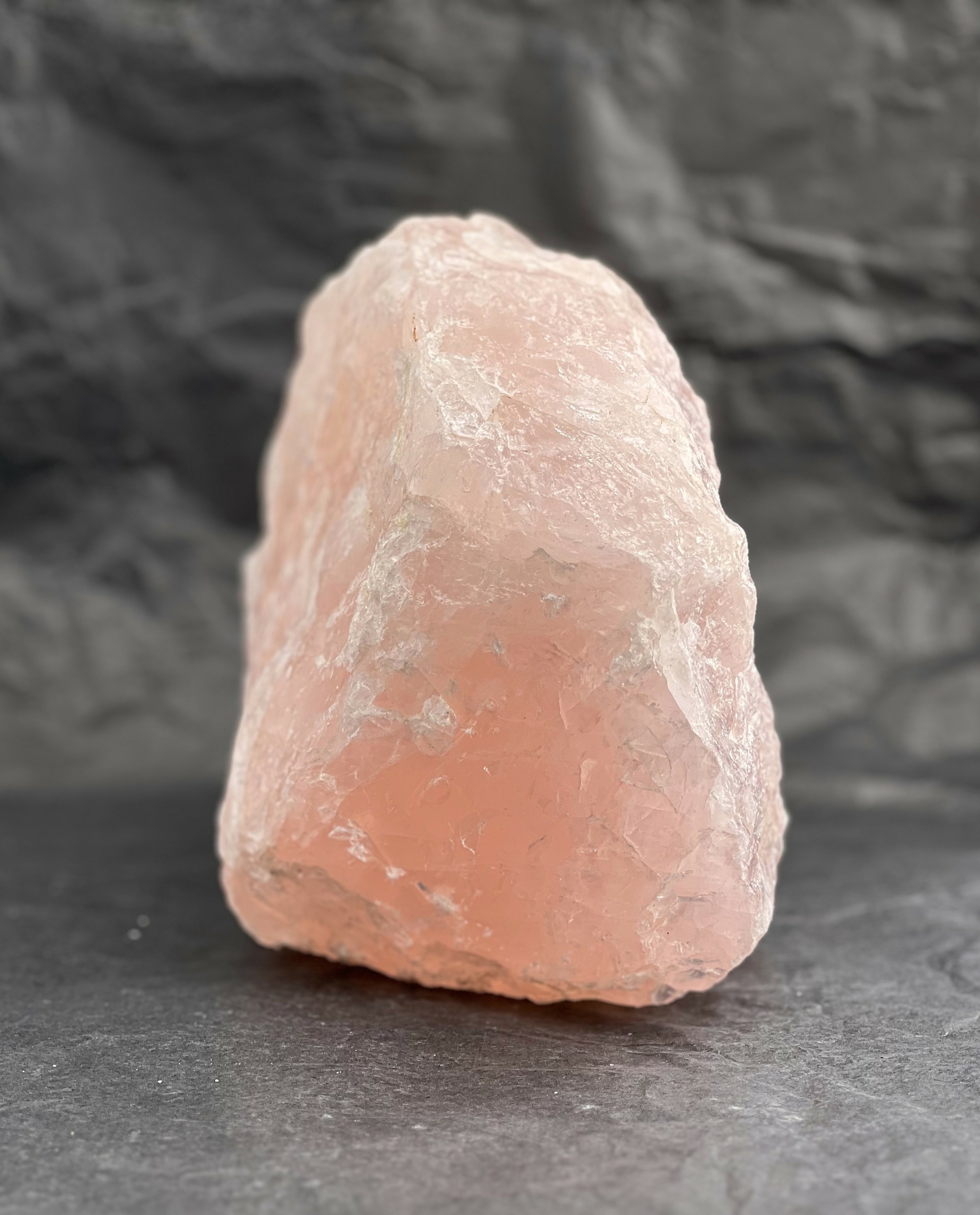 QUARTZ ROSE BRUT 4.7KG LES PIERRES DE KYRIA (4)