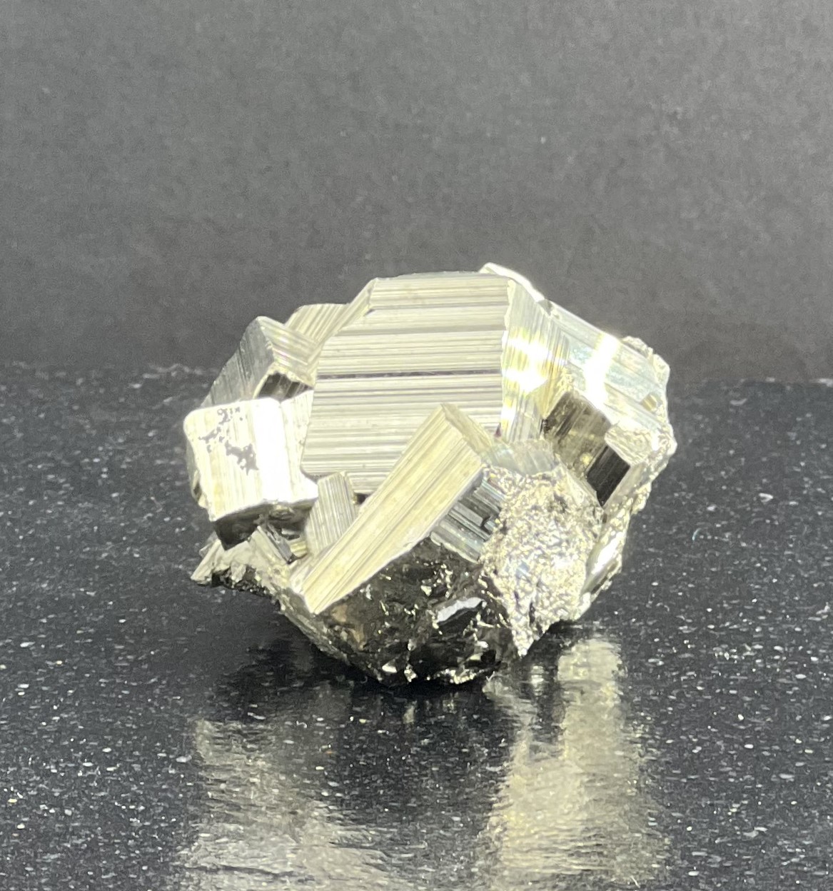 PYRITE BRUTE 180G LES PIERRES DE KYRIA (2)