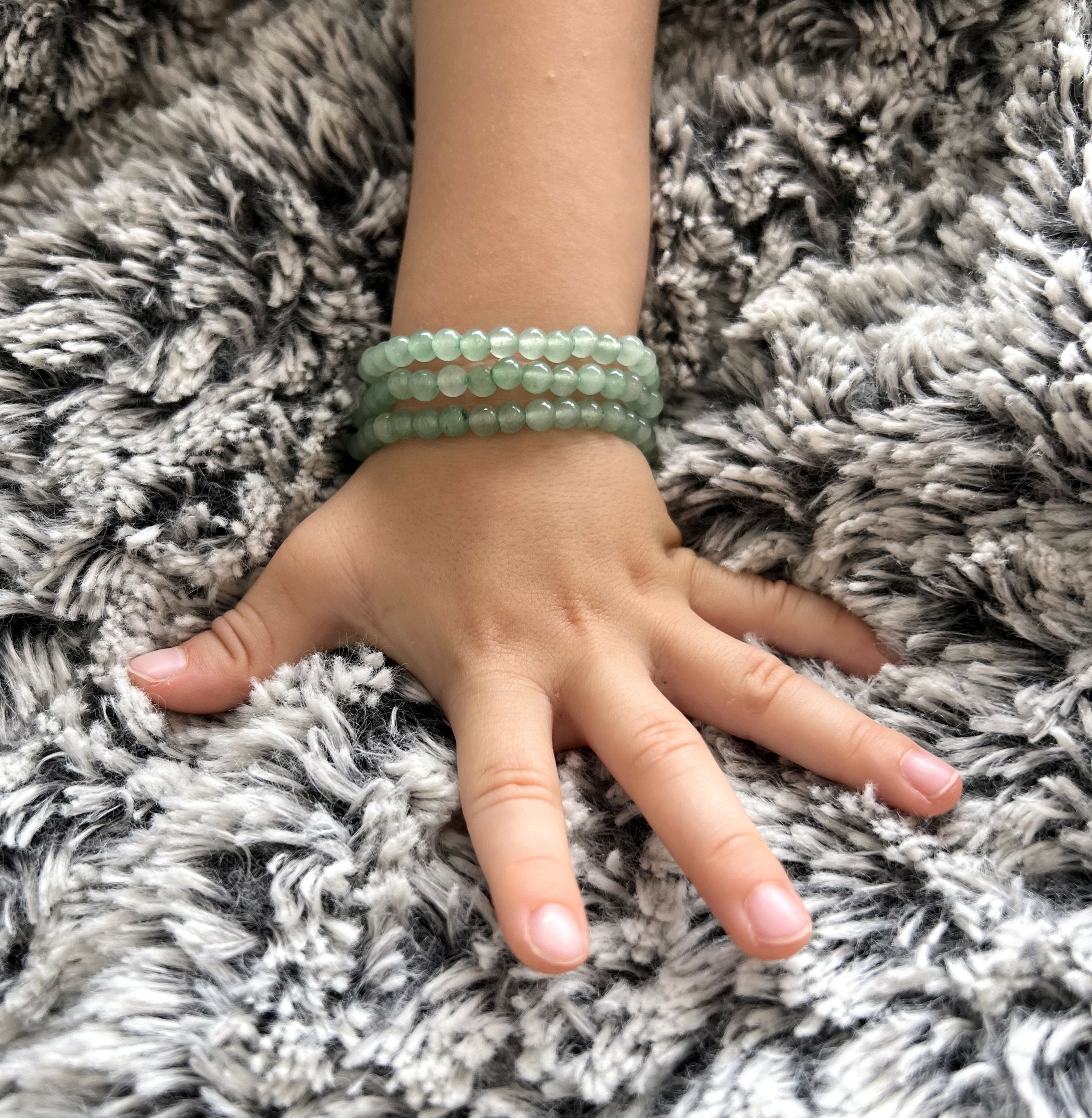 BRACELET ENFANT AVENTURINE VERTE 4MM LES PIERRES DE KYRIA (1)
