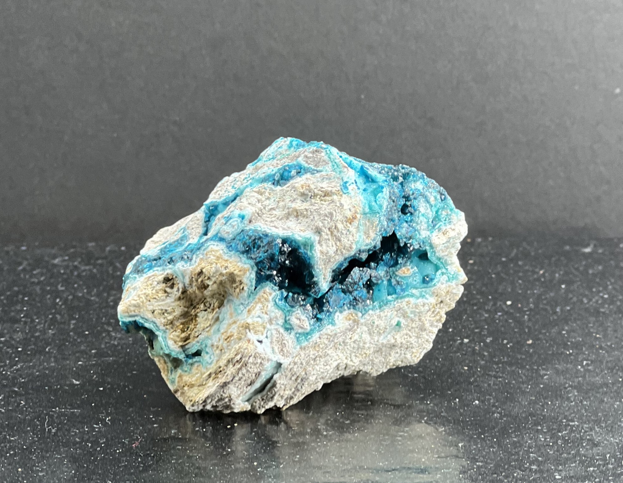 VESZELYITE HEMIMORPHITE BLEUE COLLECTION LES PIERRES DE KYRIA (3)