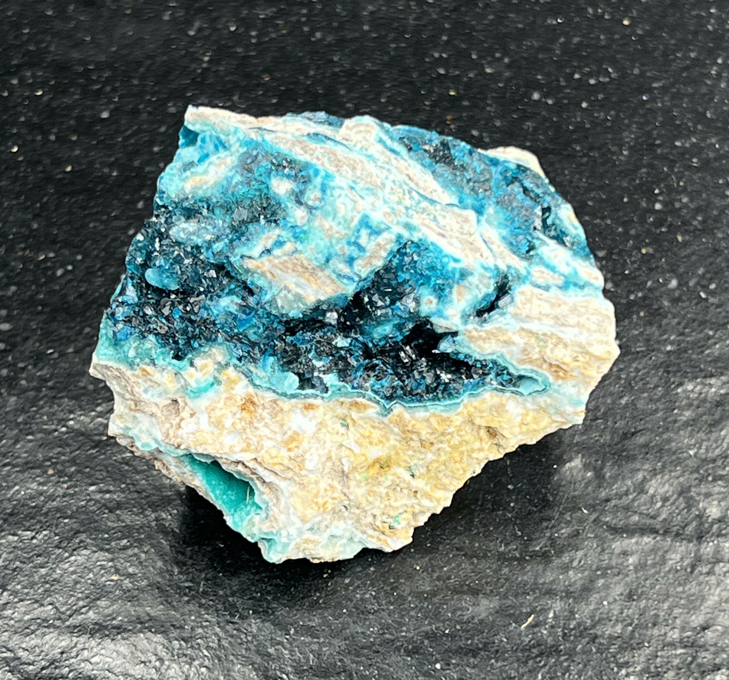 VESZELYITE HEMIMORPHITE BLEUE COLLECTION LES PIERRES DE KYRIA (5)