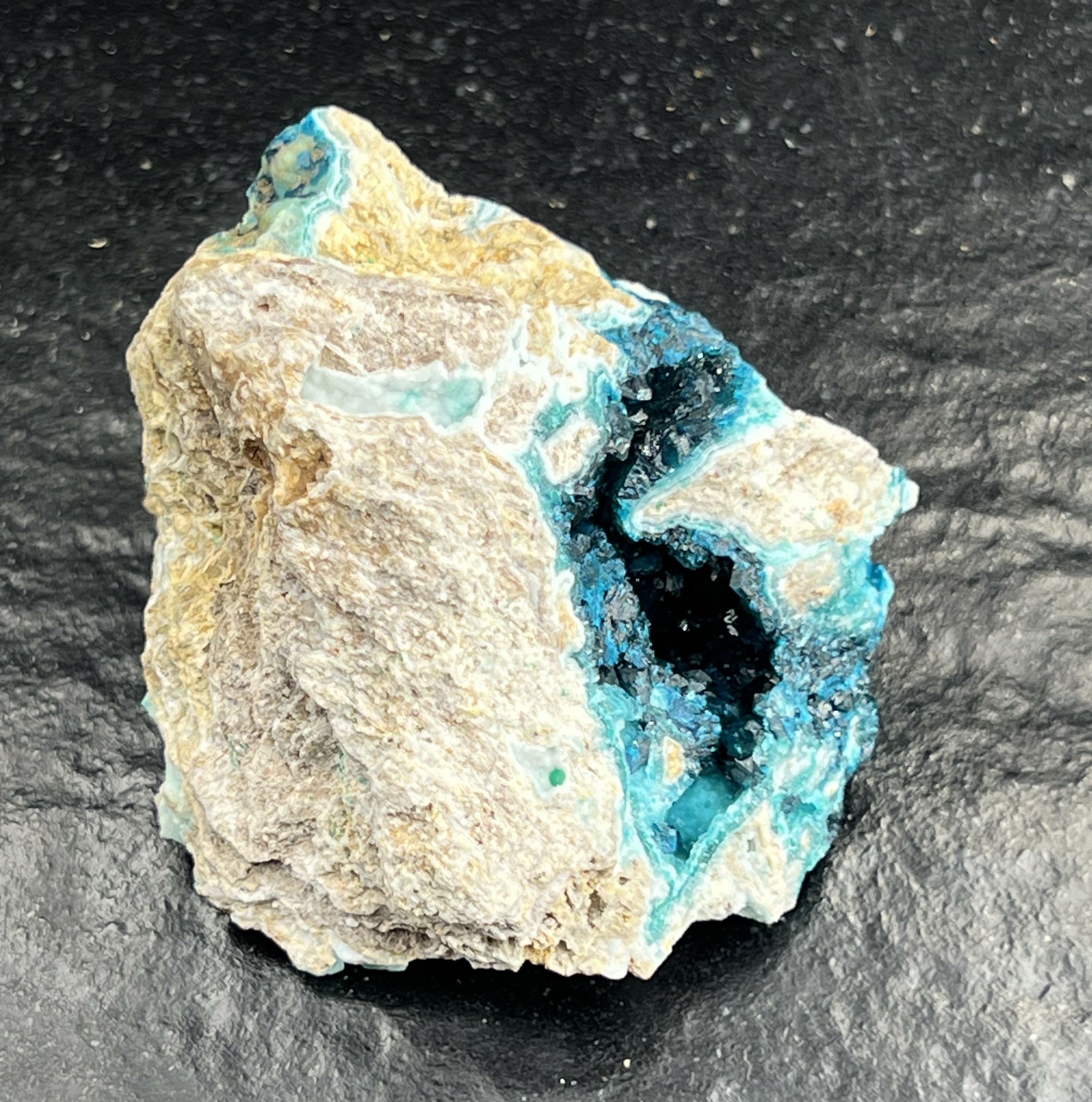 VESZELYITE HEMIMORPHITE BLEUE COLLECTION LES PIERRES DE KYRIA (9)