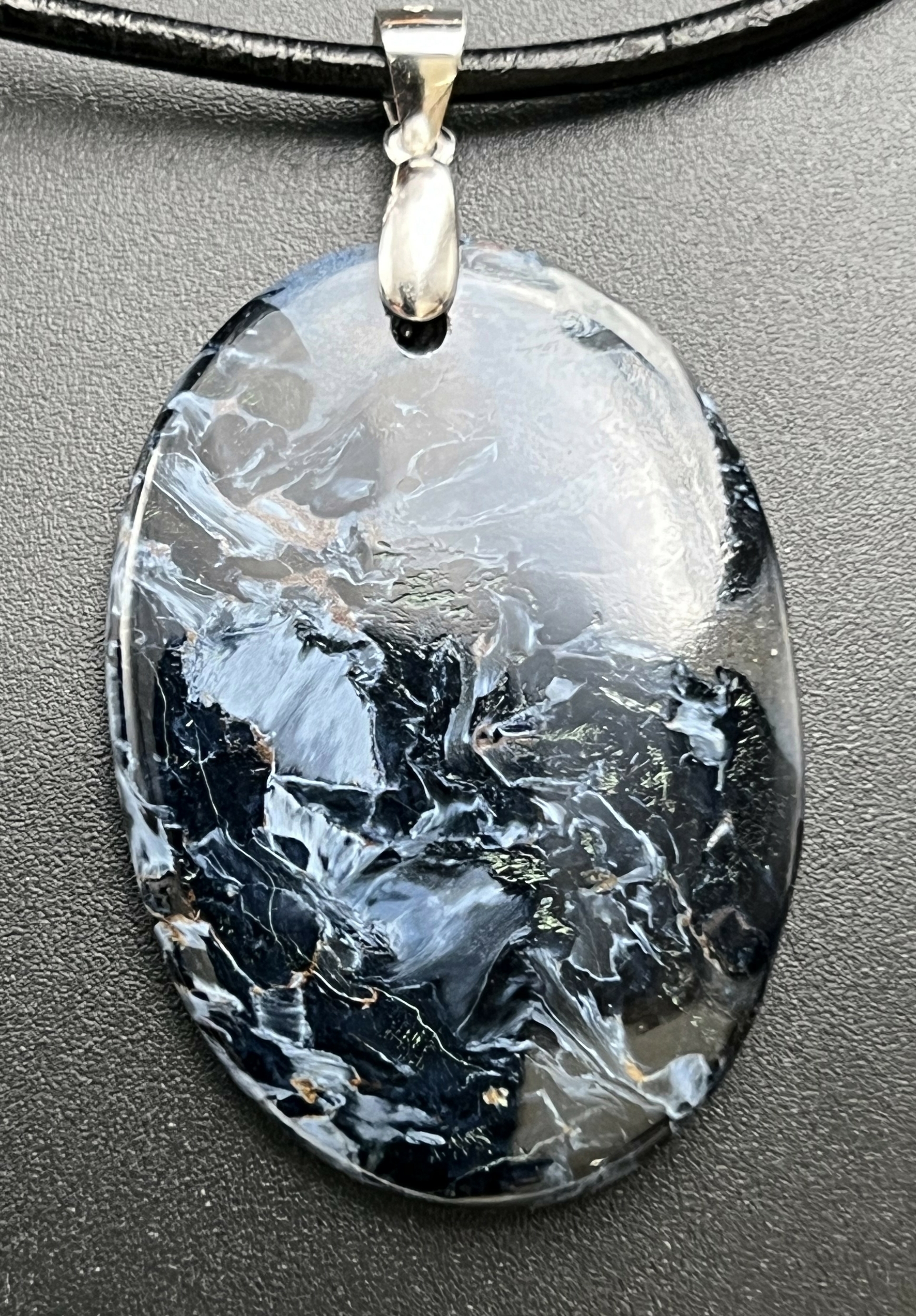 PENDENTIF PIERRE PIETERSITE LES PIERRES DE KYRIA (4)