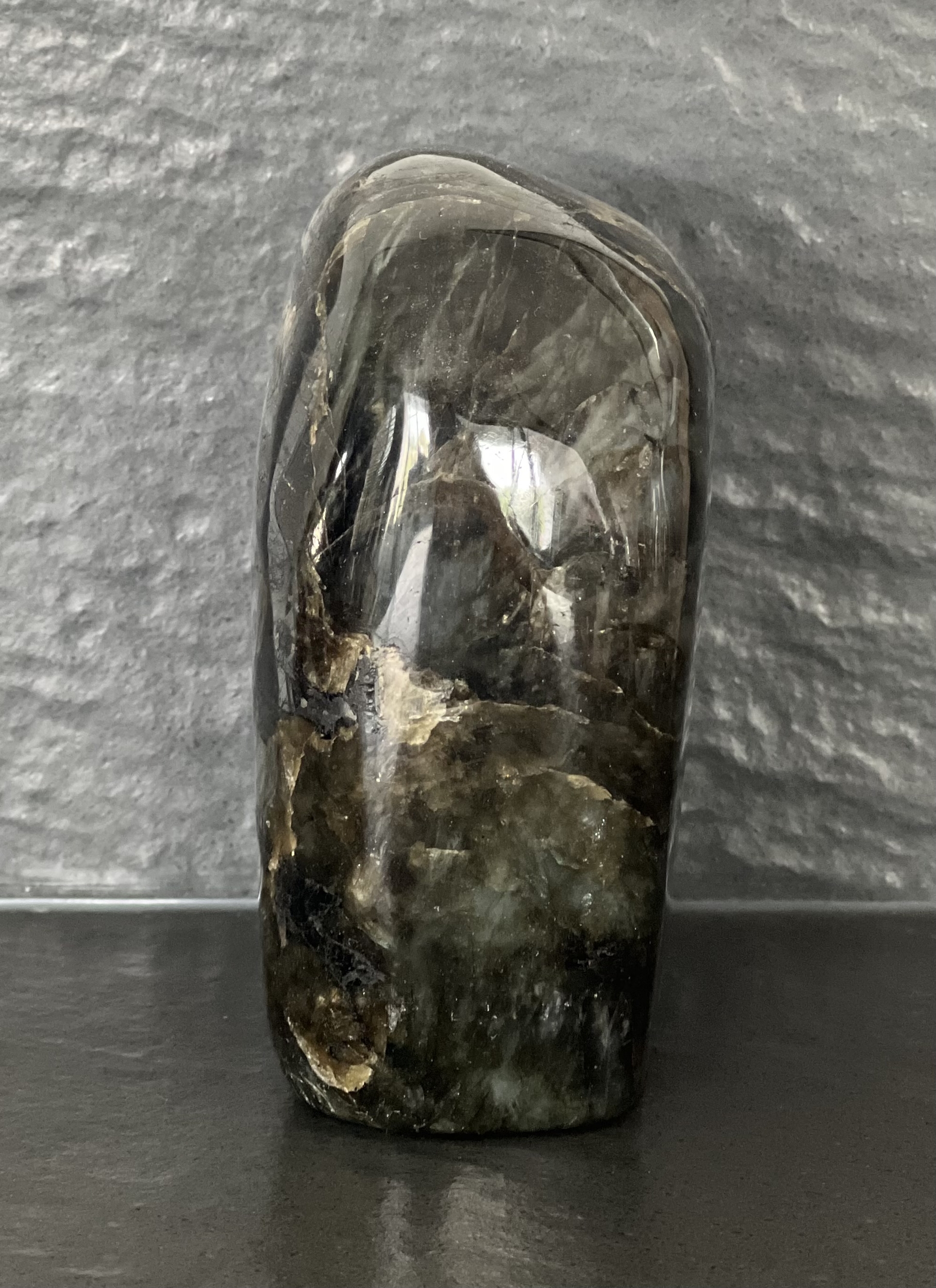 LABRADORITE POLIE LES PIERRES DE KYRIA (3)