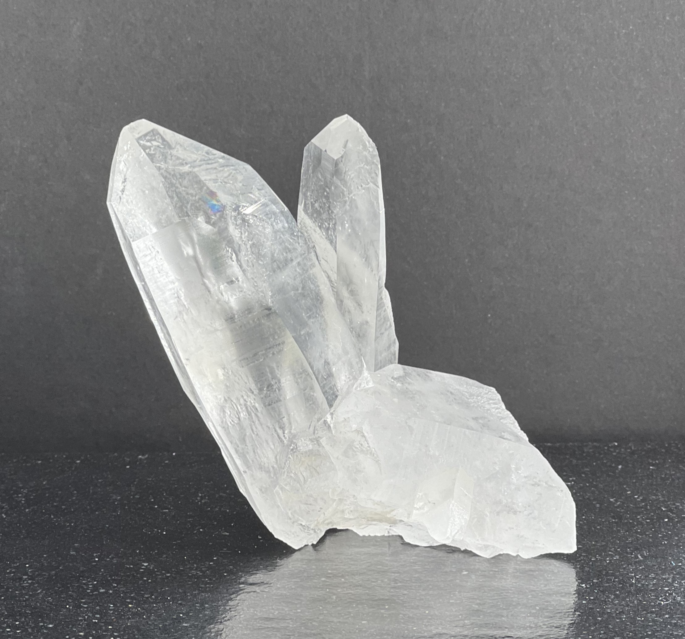 POINTES DE CRISTAL DE ROCHE QUARTZ BRUTES 325G LES PIERRES DE KYRIA (3)