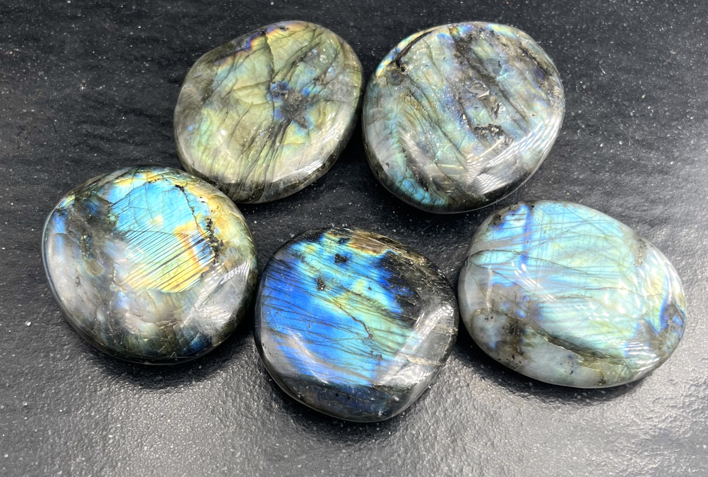 GALET LABRADORITE EXTRA LES PIERRES DE KYRIA (2)