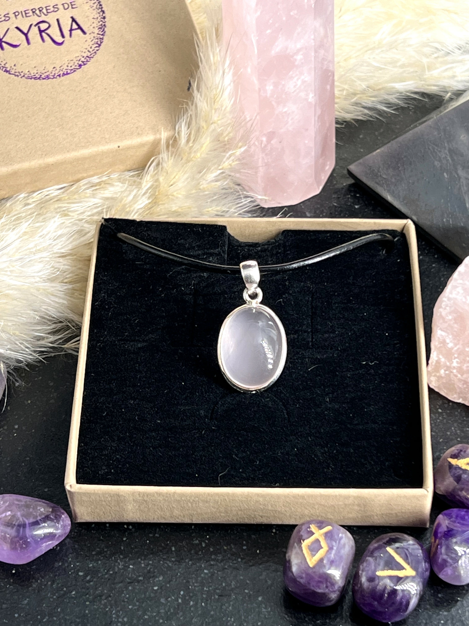 PENDENTIF QUARTZ ROSE LES PIERRES DE KYRIA (1)