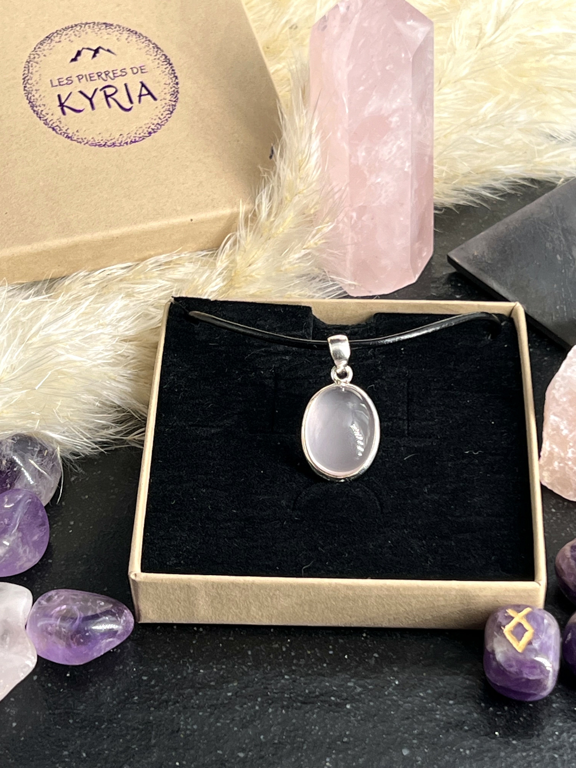 PENDENTIF QUARTZ ROSE LES PIERRES DE KYRIA (2)