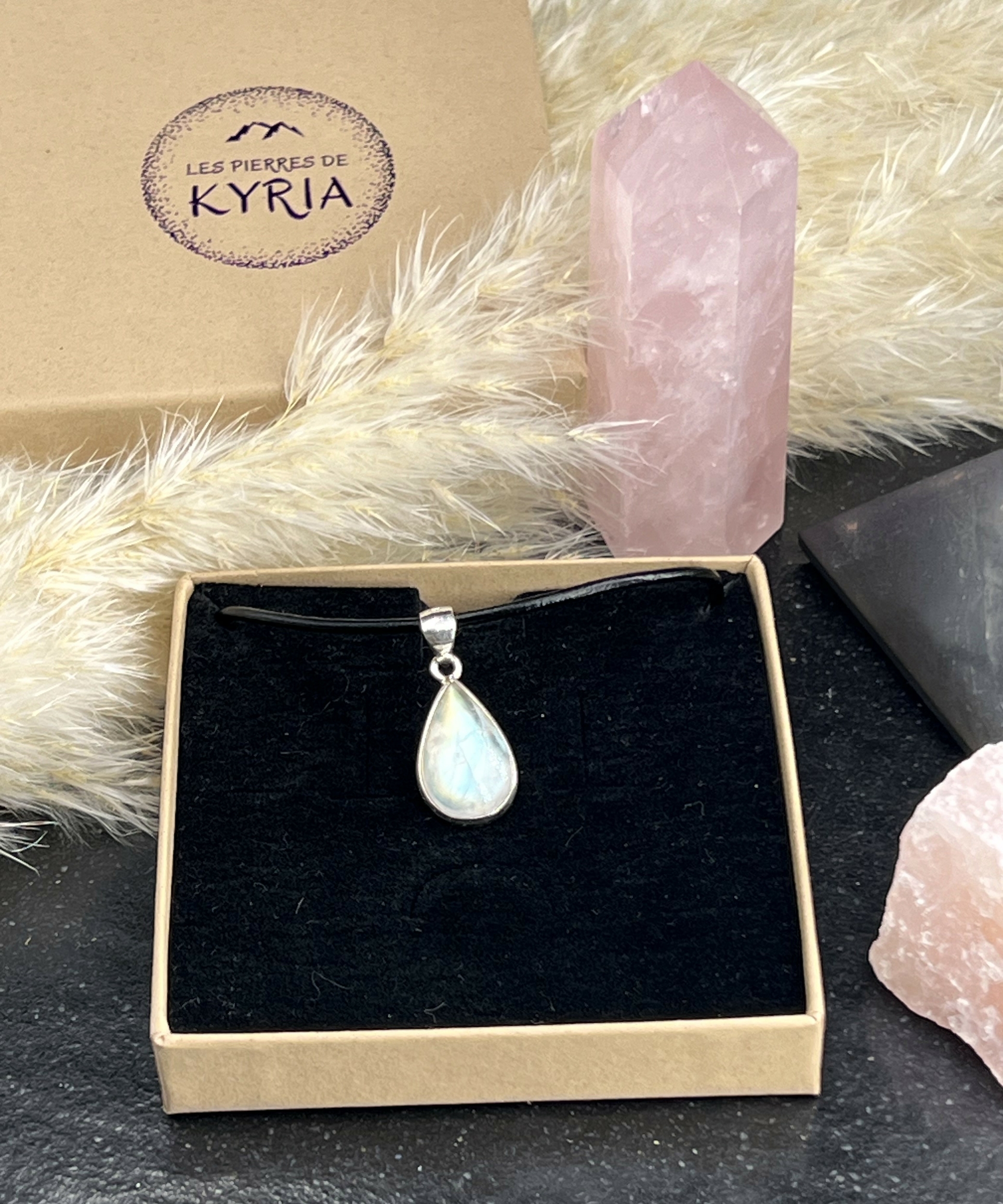 PENDENTIF PIERRE DE LUNE LES PIERRES DE KYRIA (6)