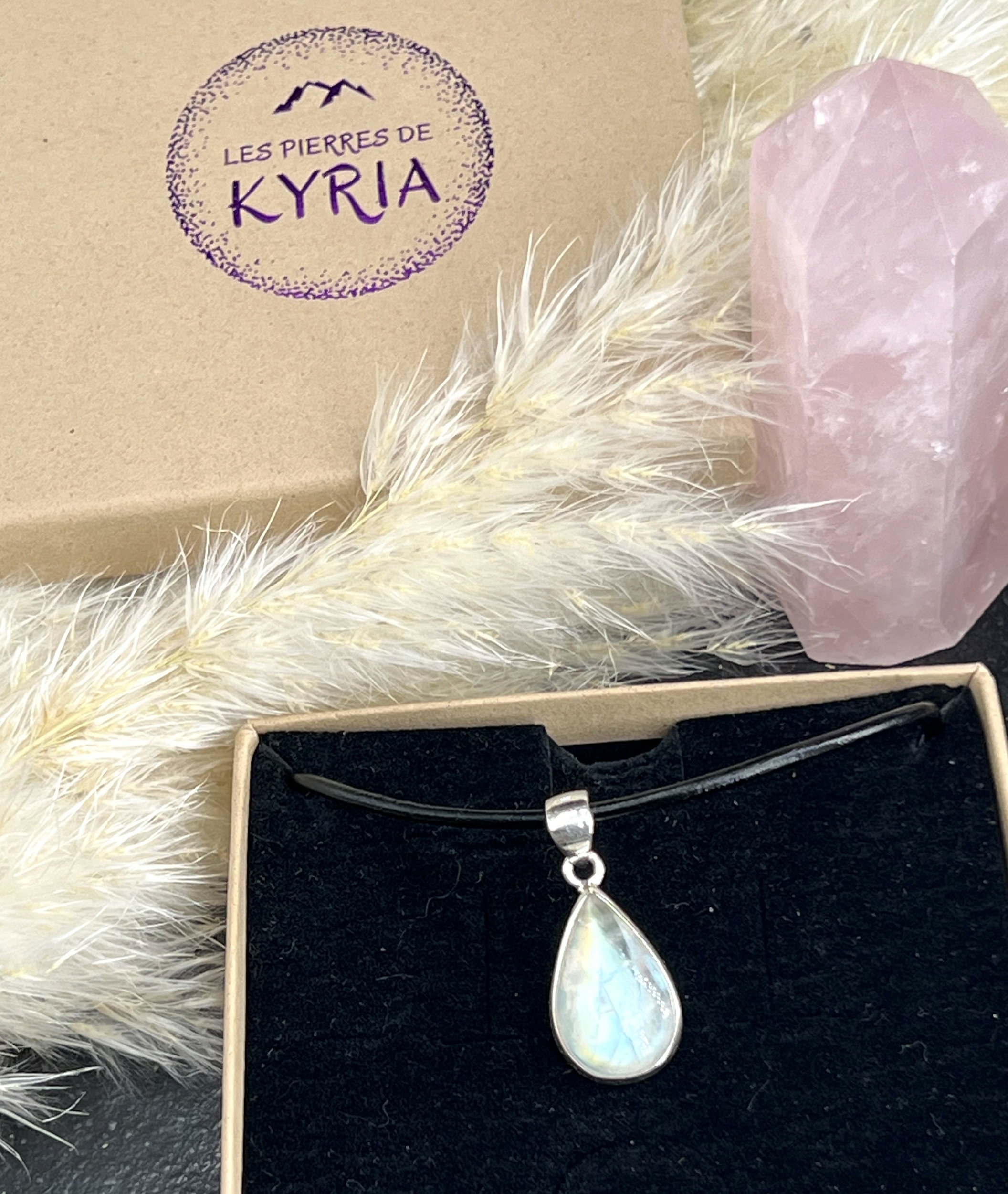 PENDENTIF PIERRE DE LUNE LES PIERRES DE KYRIA (5)