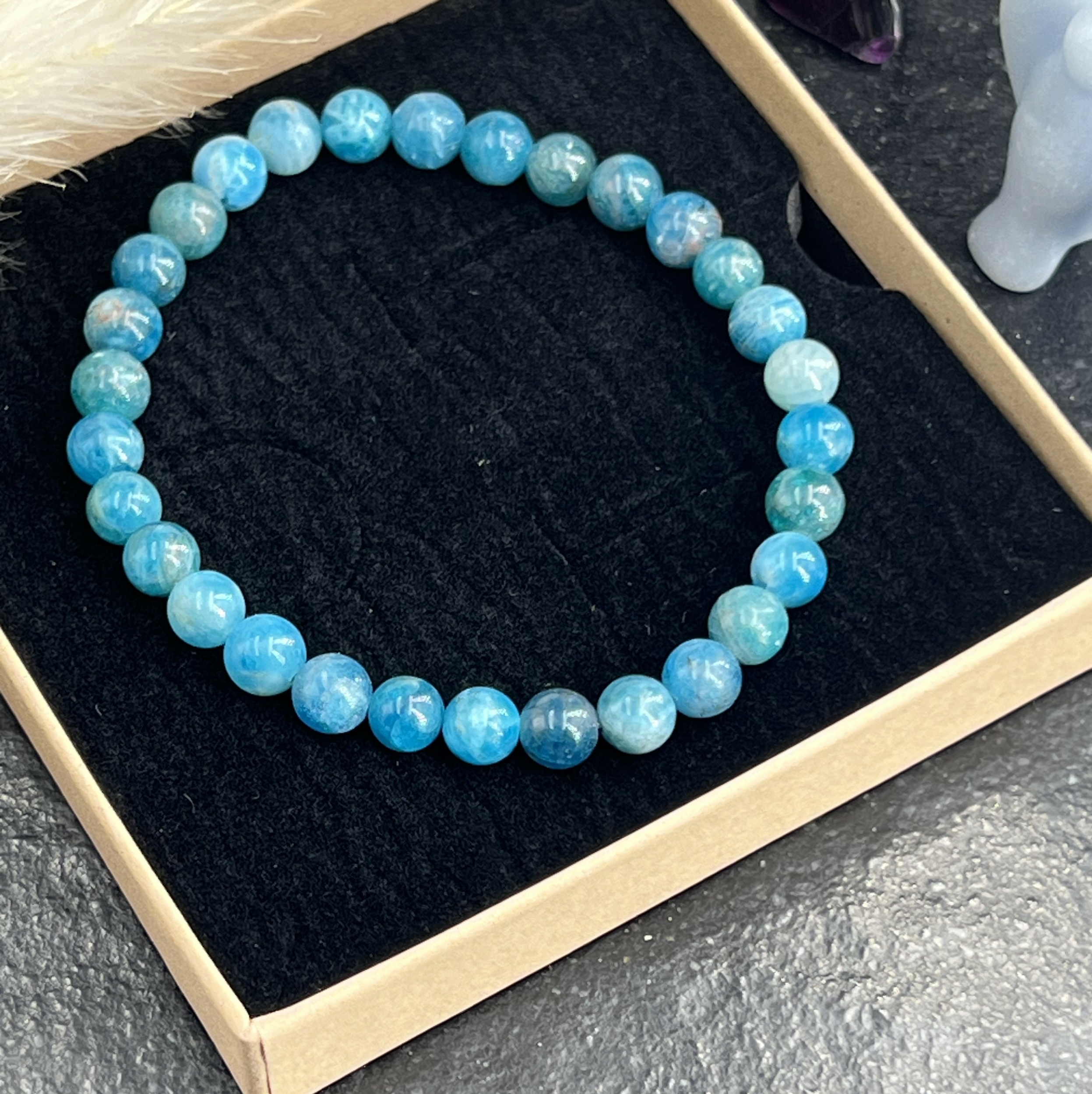 BRACELET APATITE 6MM LES PIERRES DE KYRIA (3)