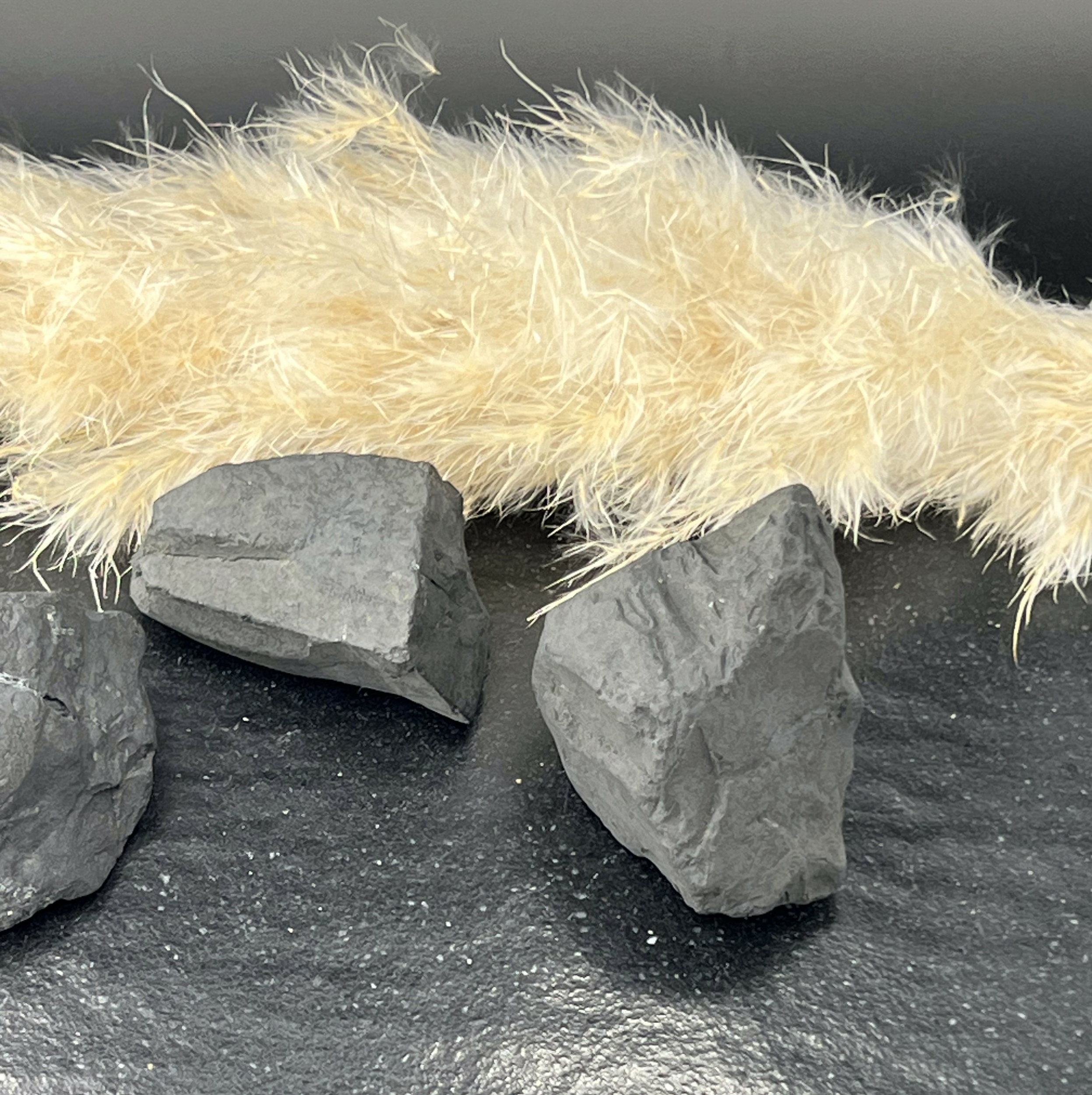 SHUNGITE BRUTE LES PIERRES DE KYRIA (3)