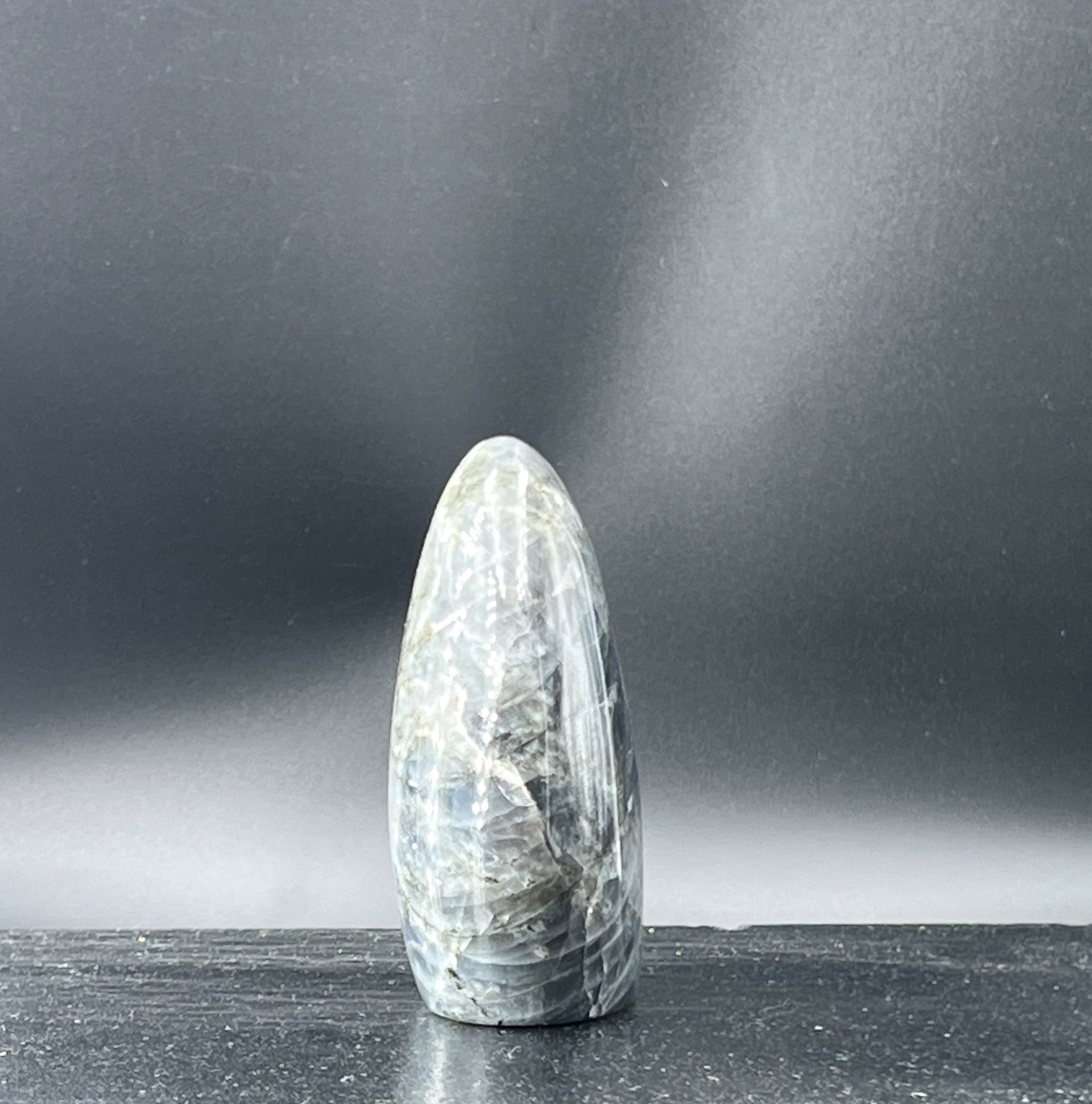 LABRADORITE POLIE LES PIERRES DE KYRIA (4)