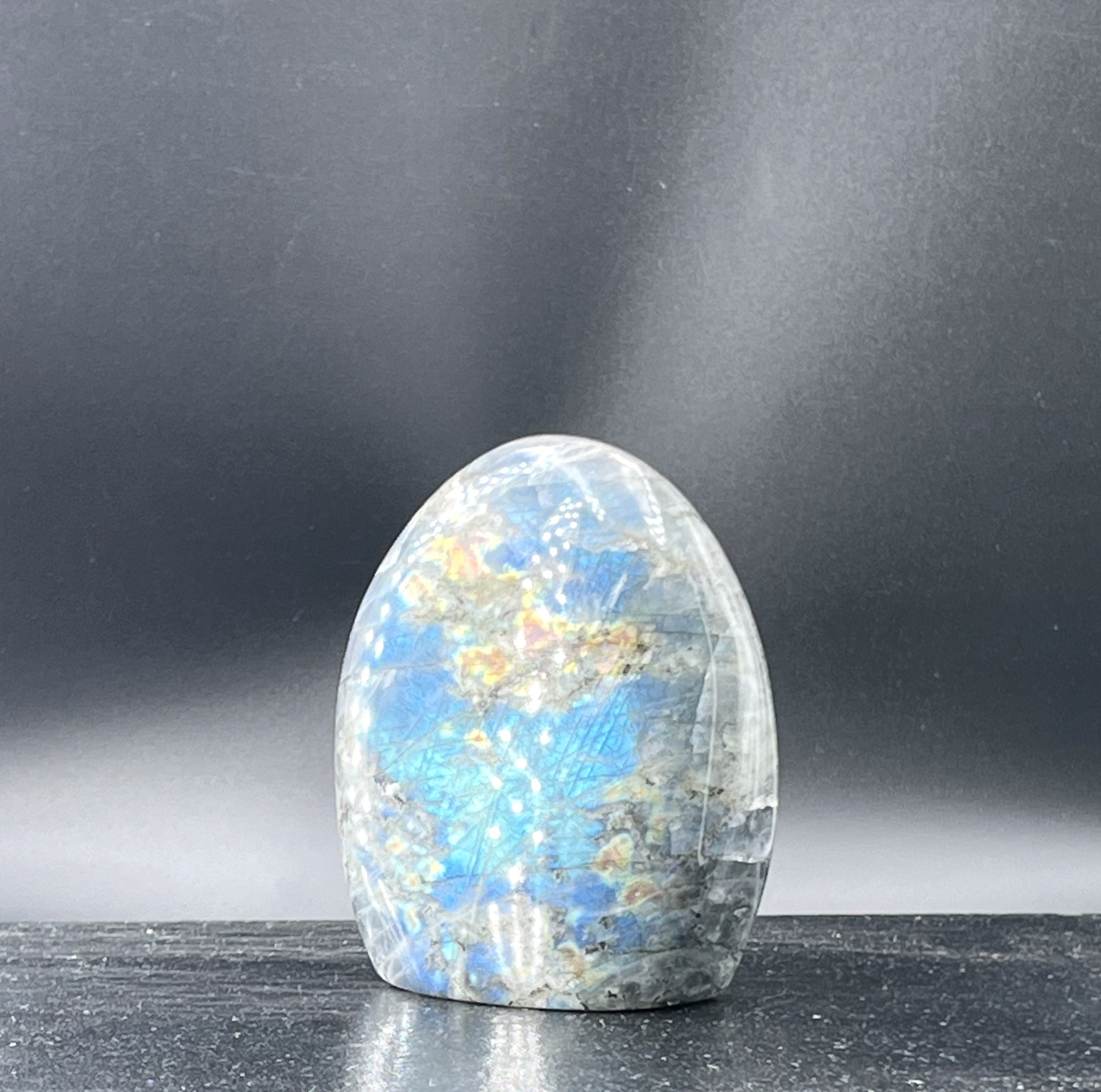 LABRADORITE POLIE LES PIERRES DE KYRIA (5)