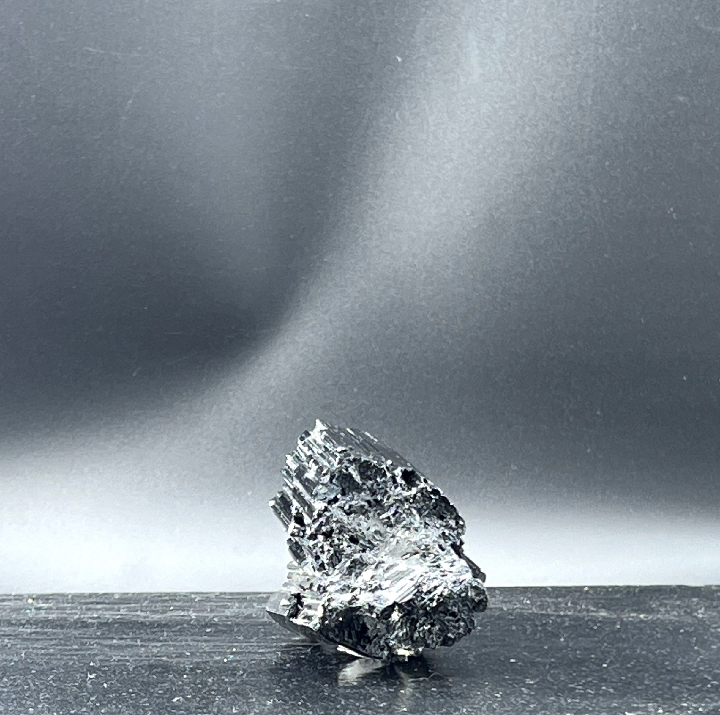 TOURMALINE NOIRE TERMINEE 271G LES PIERRES DE KYRIA (4)