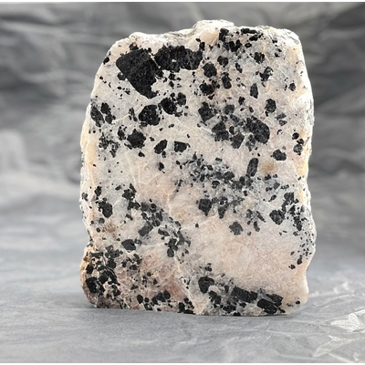 QUARTZ TOURMALINE NOIRE QUALITE EXTRA LES PIERRES DE KYRIA (5)