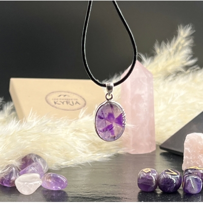 PENDENTIF AMETHYSTE ETOILEE LES PIERRES DE KYRIA (2)